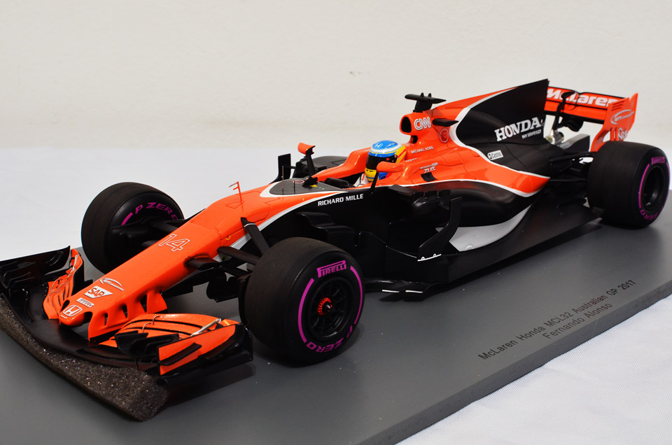 FERNANDO ALONSO 2017 MCLAREN MCL32